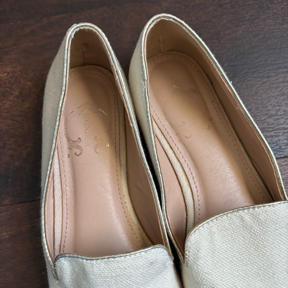 C Wonder “Bee Happy” loafers - Women’s size 6 - Picture 4 of 7